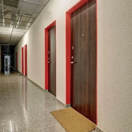 شقة Cozy - Loft Close To Old Town